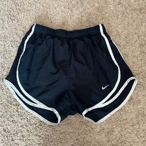 NAVY NIKE SHORTS